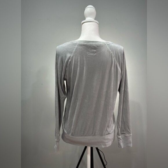 CLEARANCE! Gray Muk Luks Graphic Velour Sweatshirt/Sleepshirt Size S EUC - Picture 2 of 5